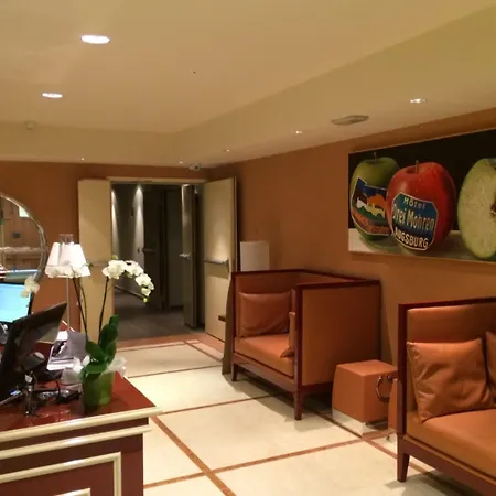 Popartment 4*