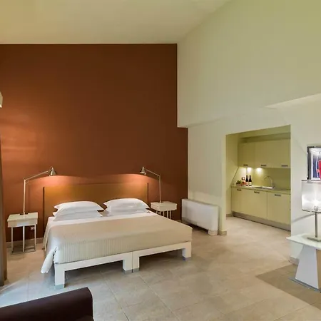 Popartment מלון דירות 3*