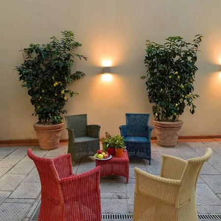 מלון דירות Popartment 3*