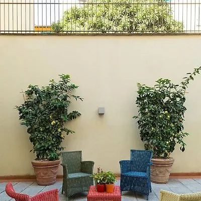 Popartment מלון דירות 3*