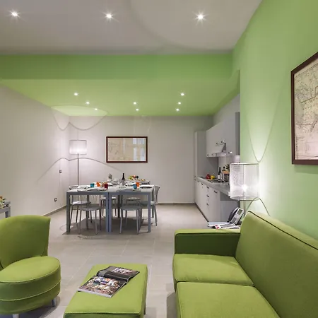 ポップアートメント アパートホテル 4*