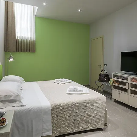 ポップアートメント アパートホテル フィレンツェ