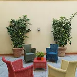 Popartment Aparthotel 4*