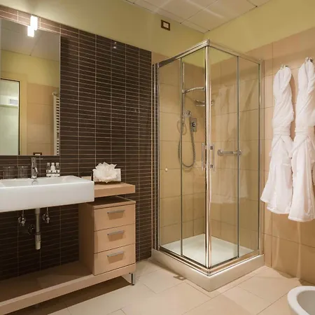 Popartment 4*