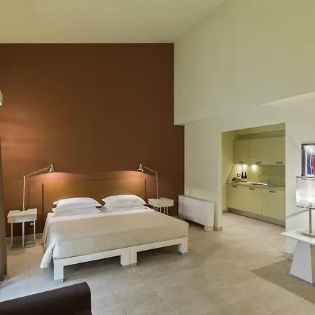 Popartment Aparthotel 4*