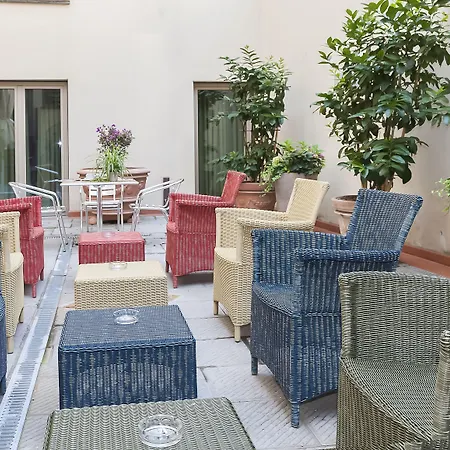 Popartment 4*